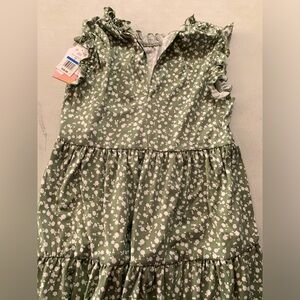 Girls xl green floral dress